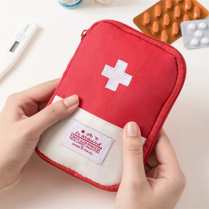 First aid kit medical bag pouch - Image 2